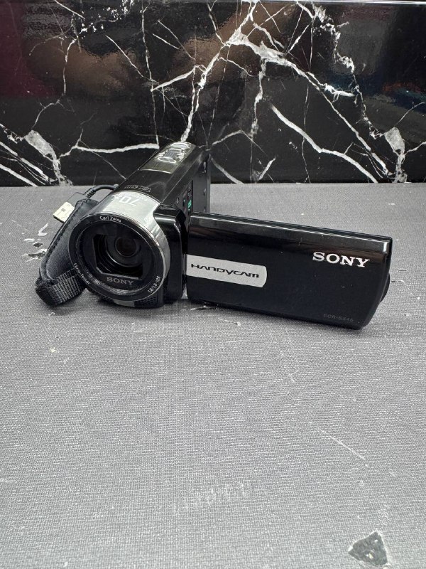 Видеокамера Sony handycam