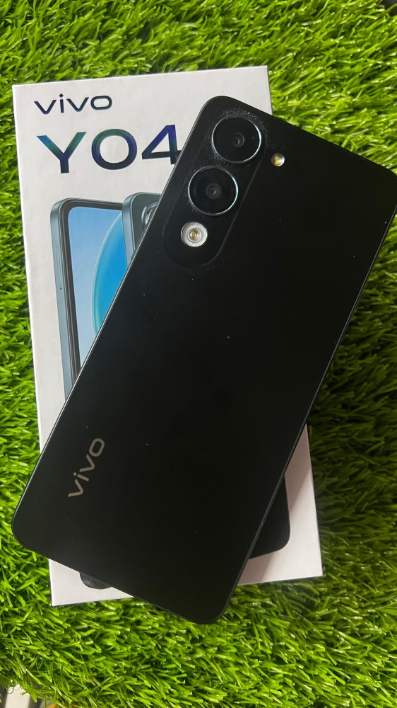 Смартфон Vivo  y04 4/128