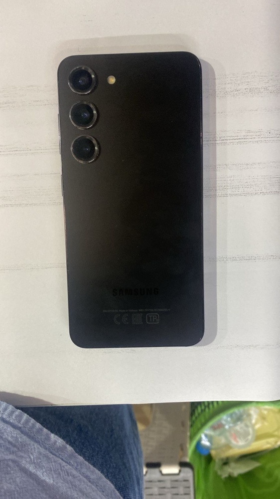 Смартфон Samsung S23
