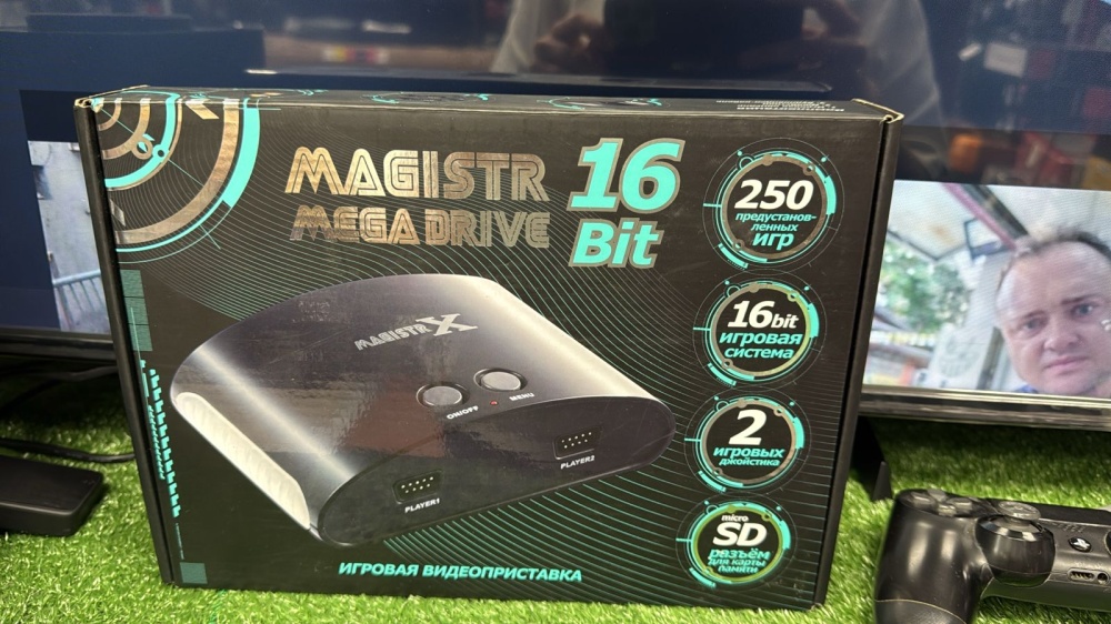 Игровая приставка Sega