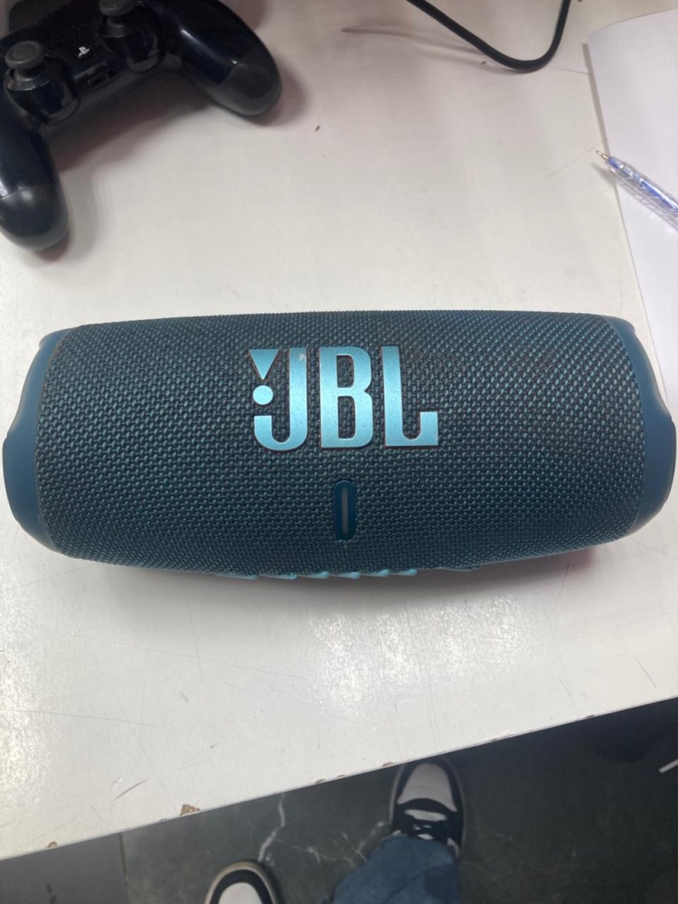 Акустика JBL Charge 5 без комплекта
