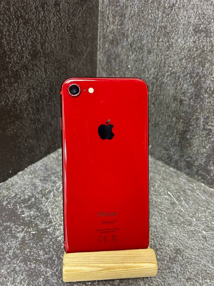 Смартфон iPhone 8 64 Gb