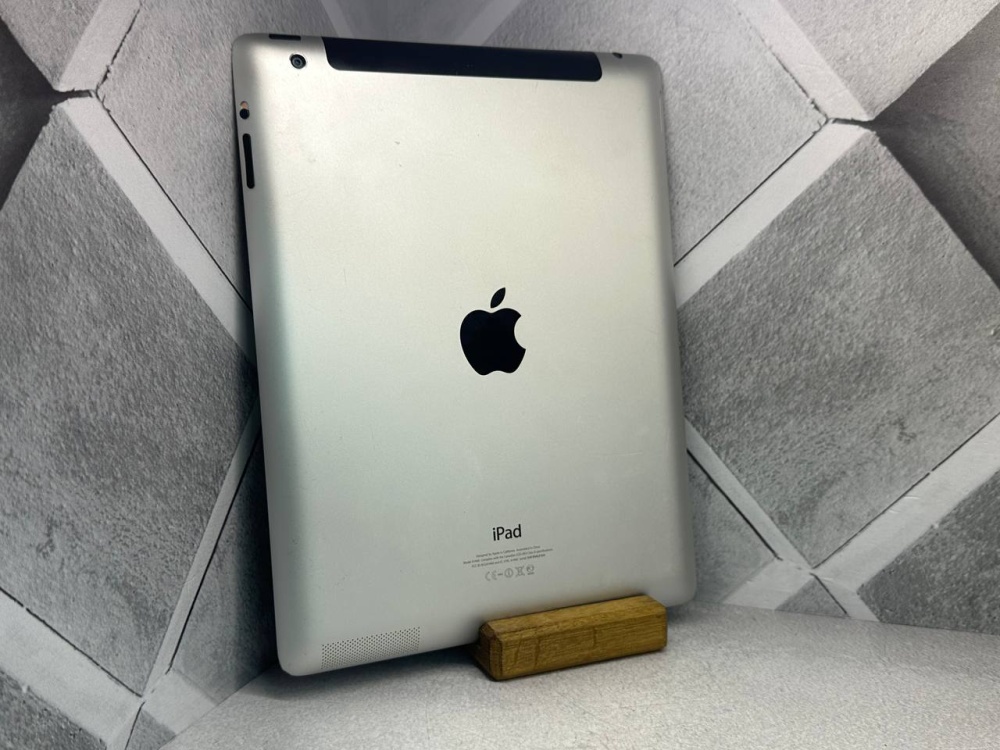 Планшет Apple iPad 4 A1460