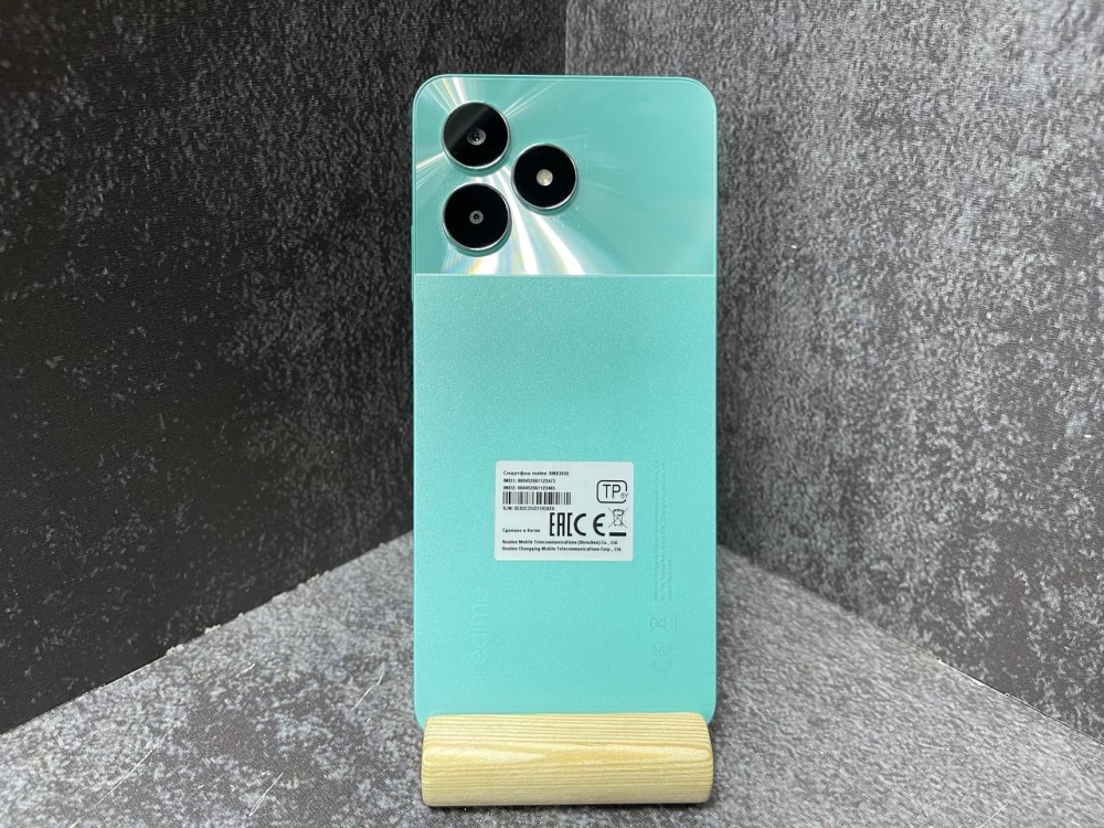 Смартфон Realme C51