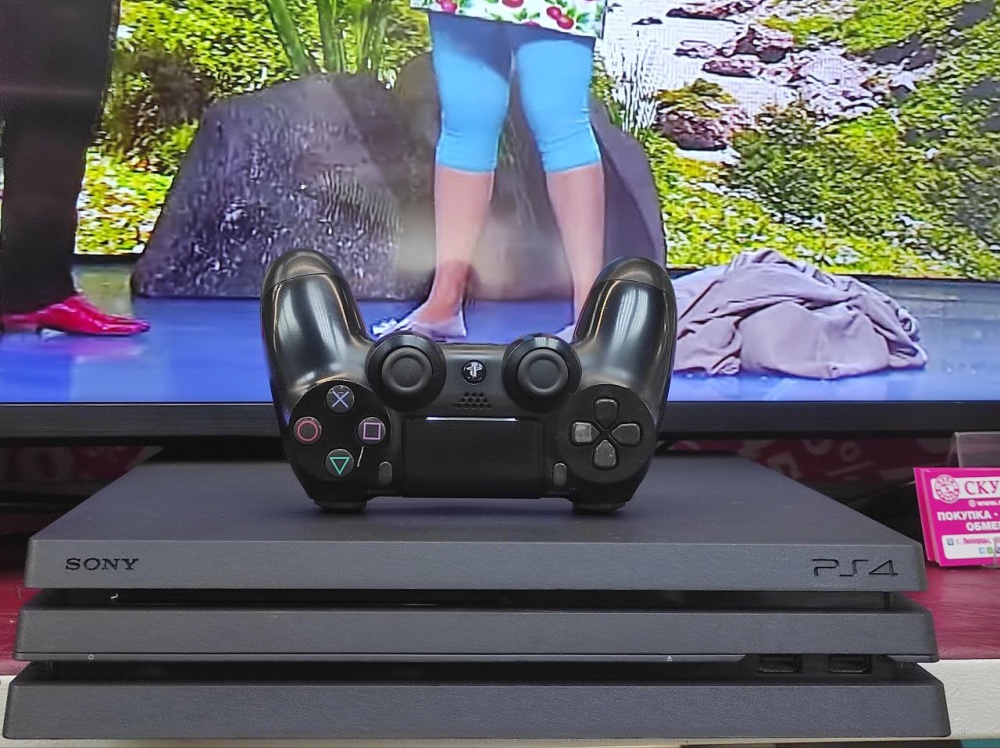 Игровая приставка Sony PlayStation 4 PRO 1 TB
