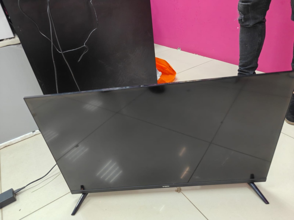 Телевизор Yasin 32"
