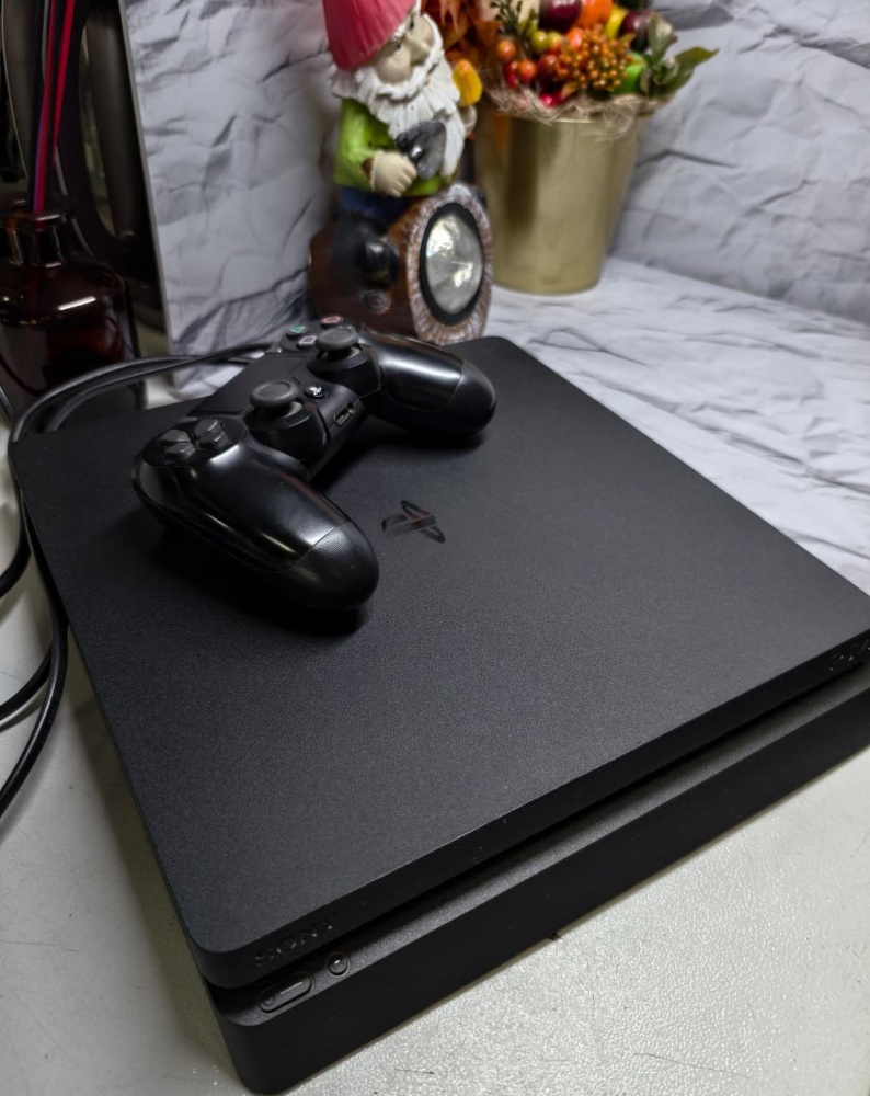 Игровая приставка Sony PlayStation 4 slim 500gb