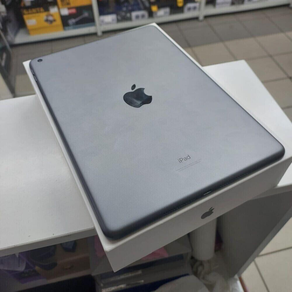 Планшет Apple iPad Air 9 поколения A2602