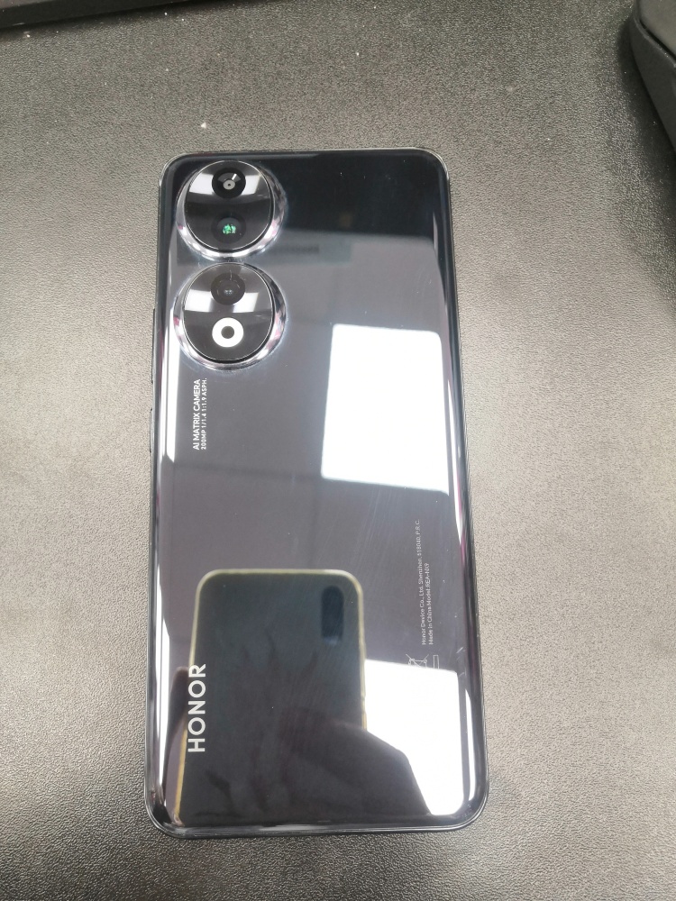 Смартфон Honor 90 12/512