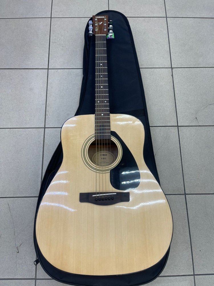 Гитара Yamaha F310