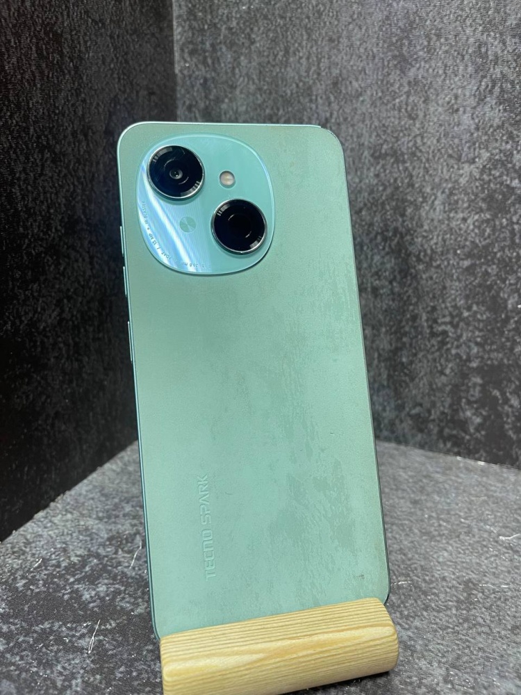 Мобильный телефон Tecno Spark Go 14/128Gb