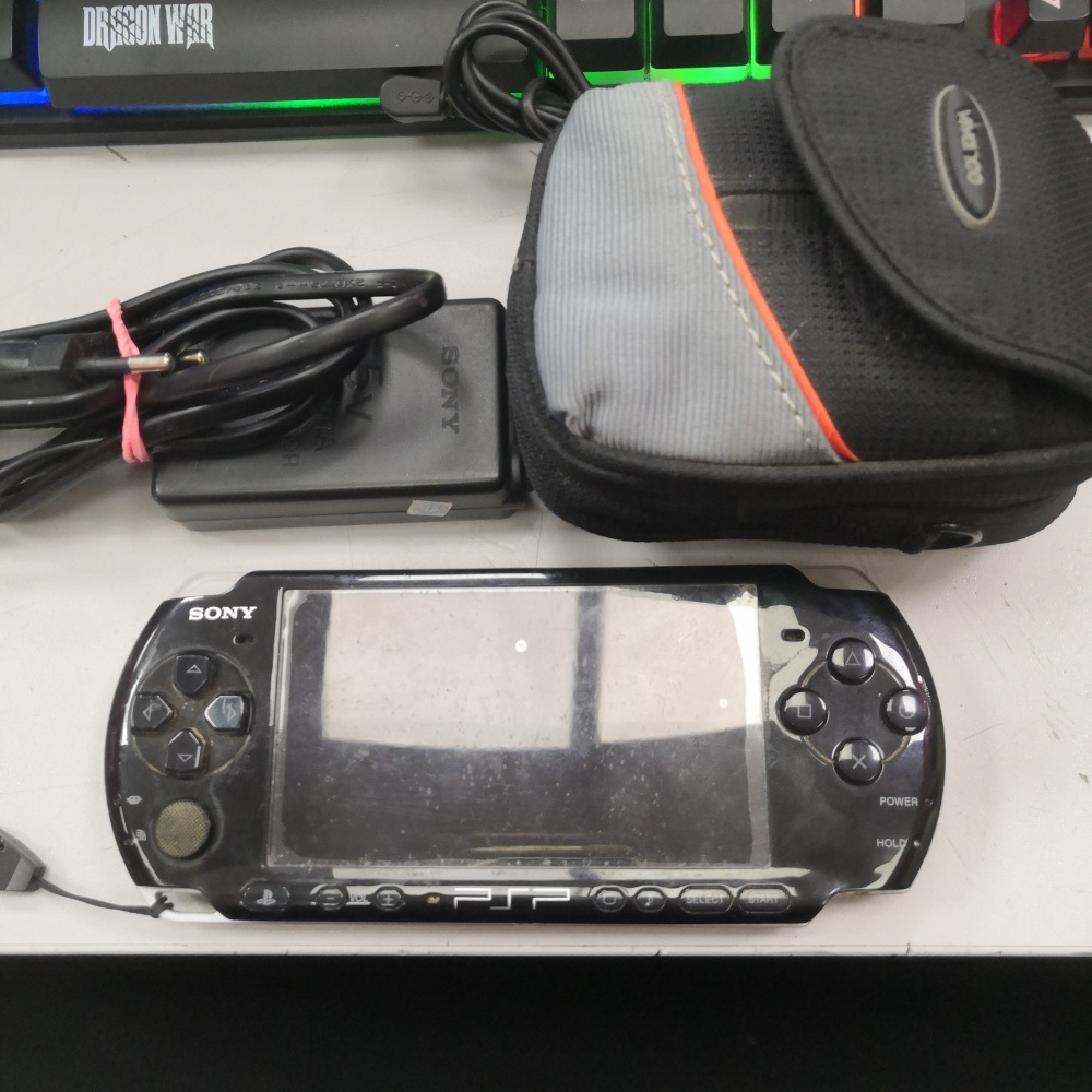 Игровая приставка PSP