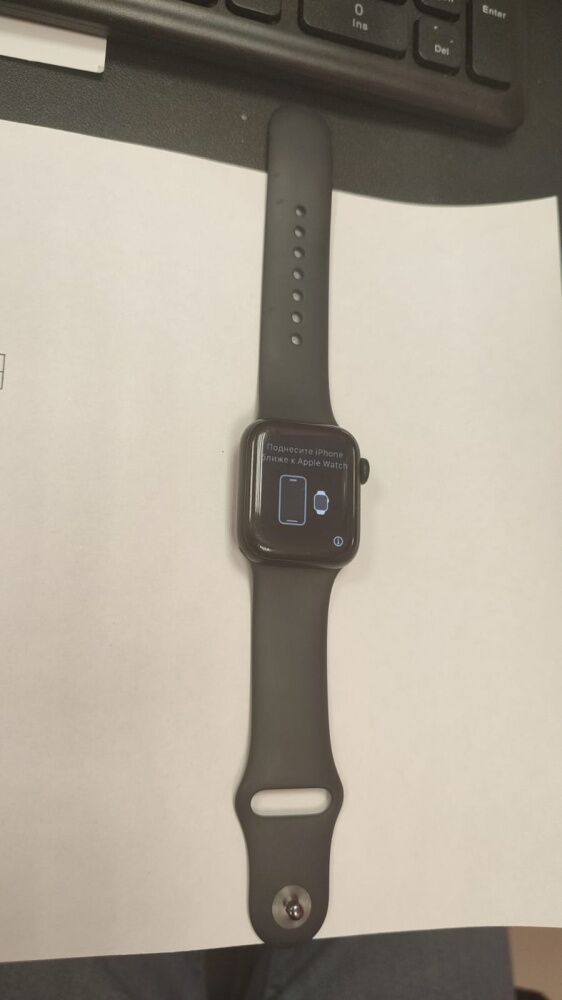 Часы Apple Watch SE 2022