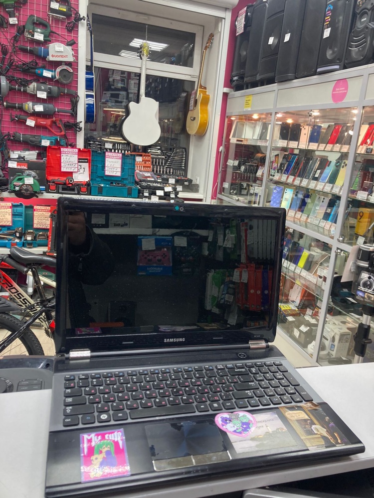 Ноутбук Samsung RC530