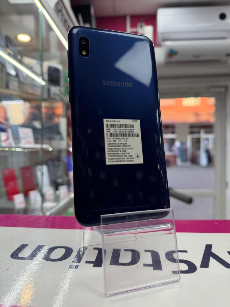 Смартфон Samsung A10 2/32gb
