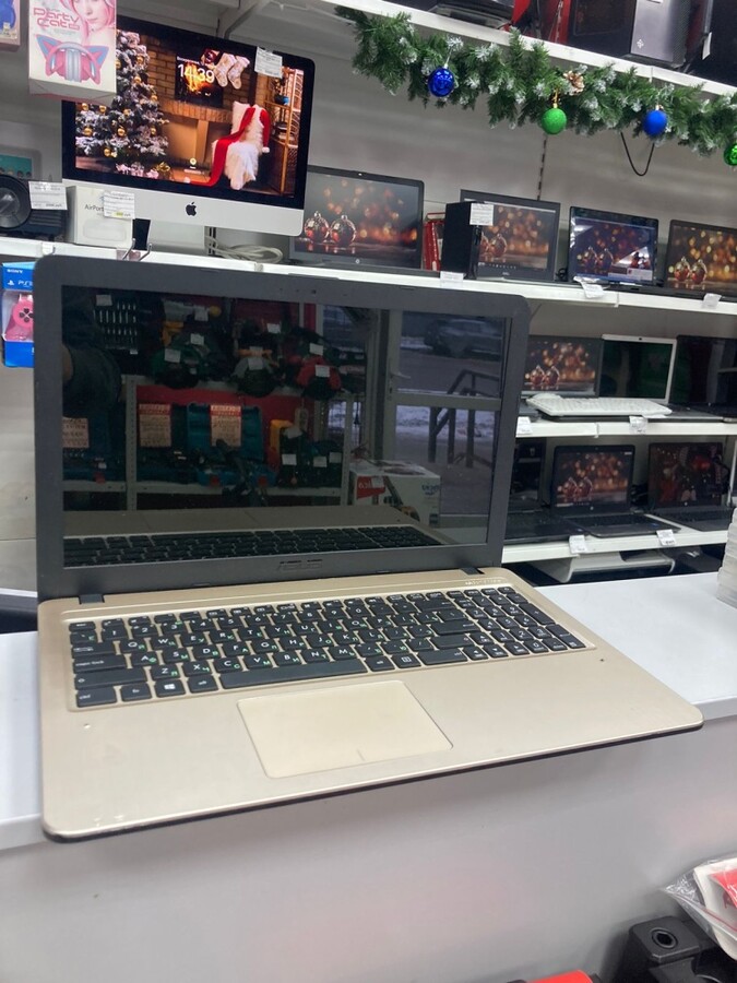 Ноутбук ASUS X540S