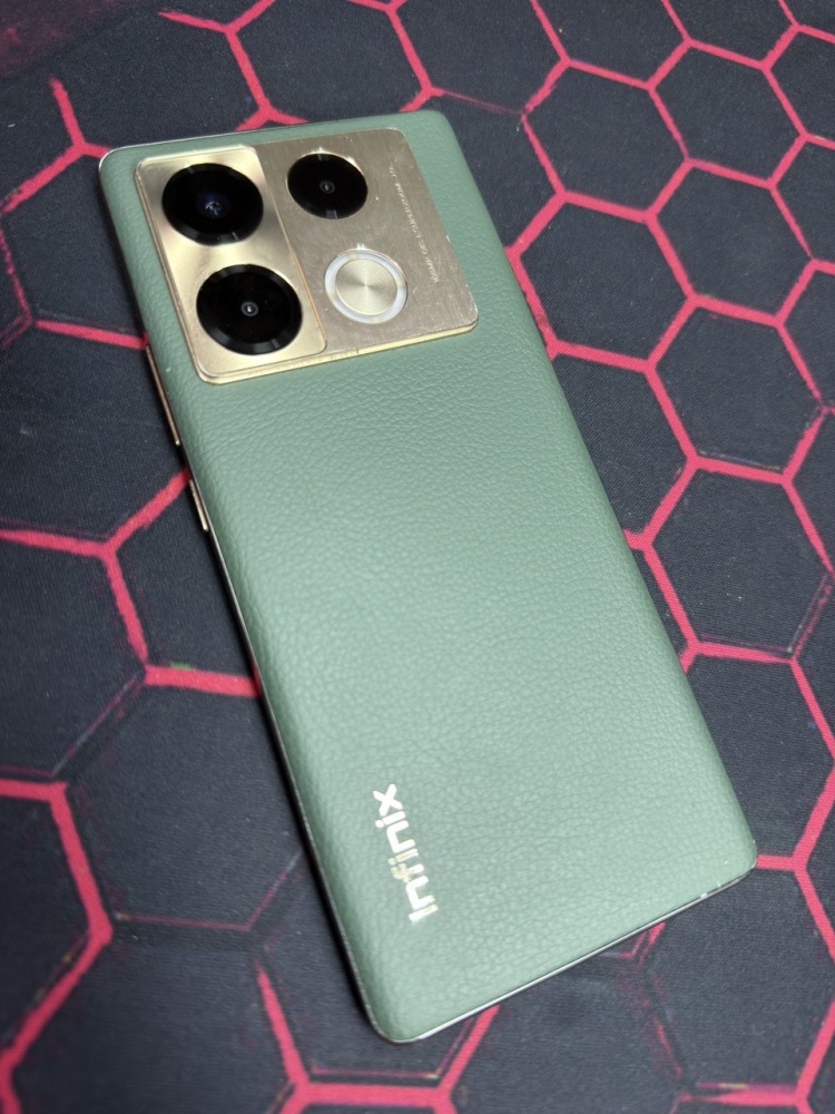Смартфон Infinix Note 40 Pro 8/256гб