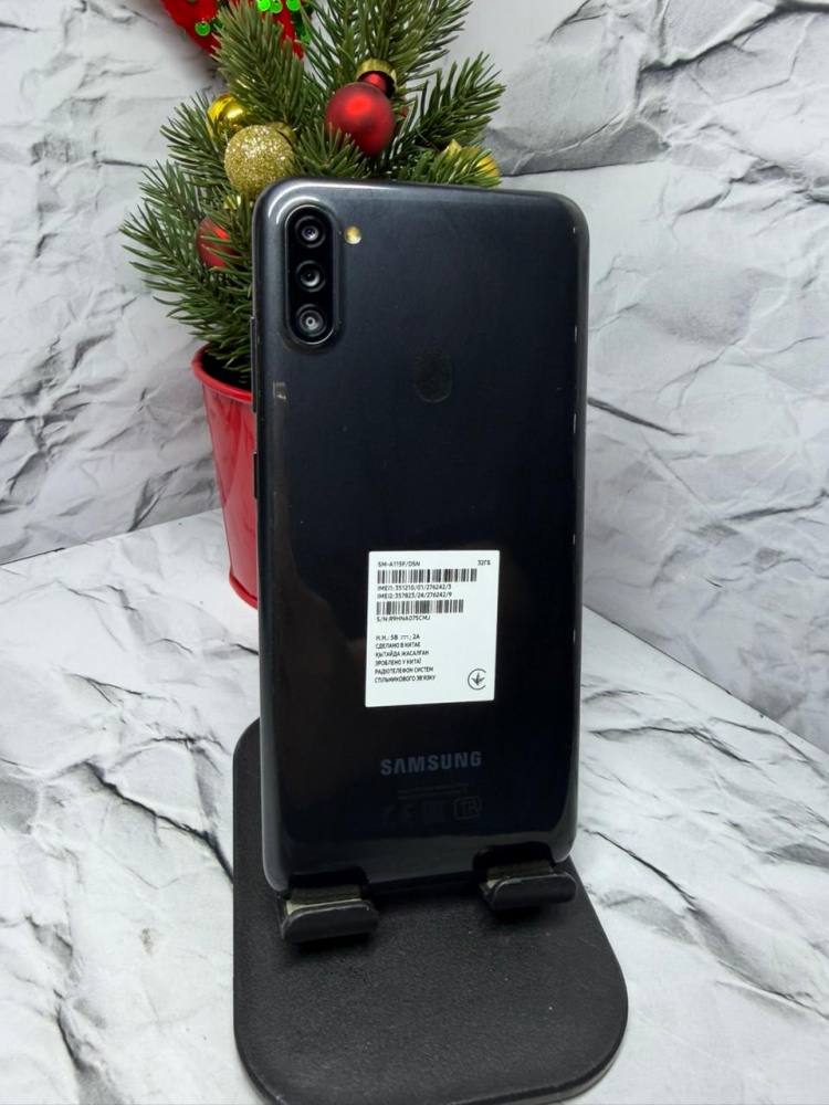 Смартфон Samsung A11 2/32