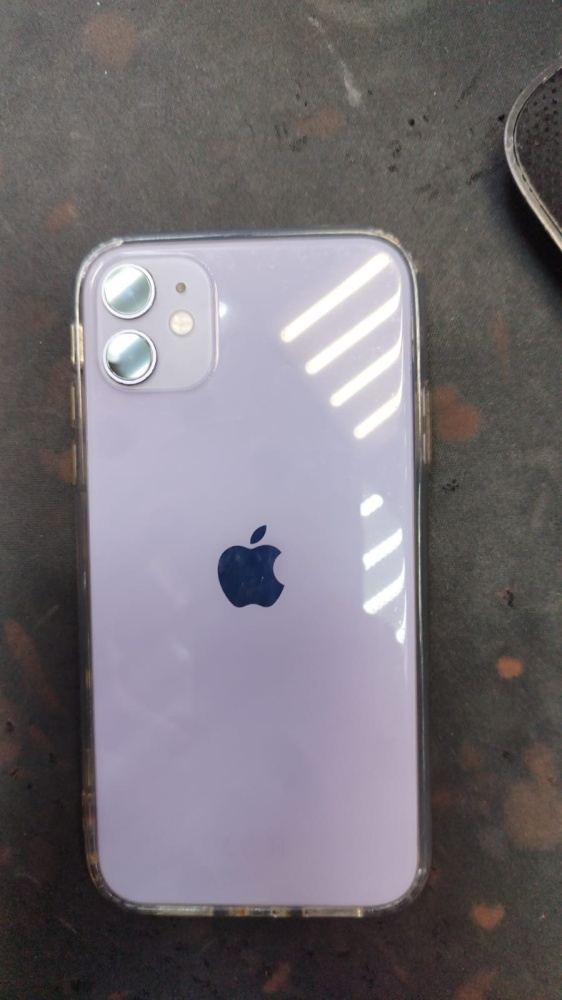 Смартфон iPhone 11 64Gb