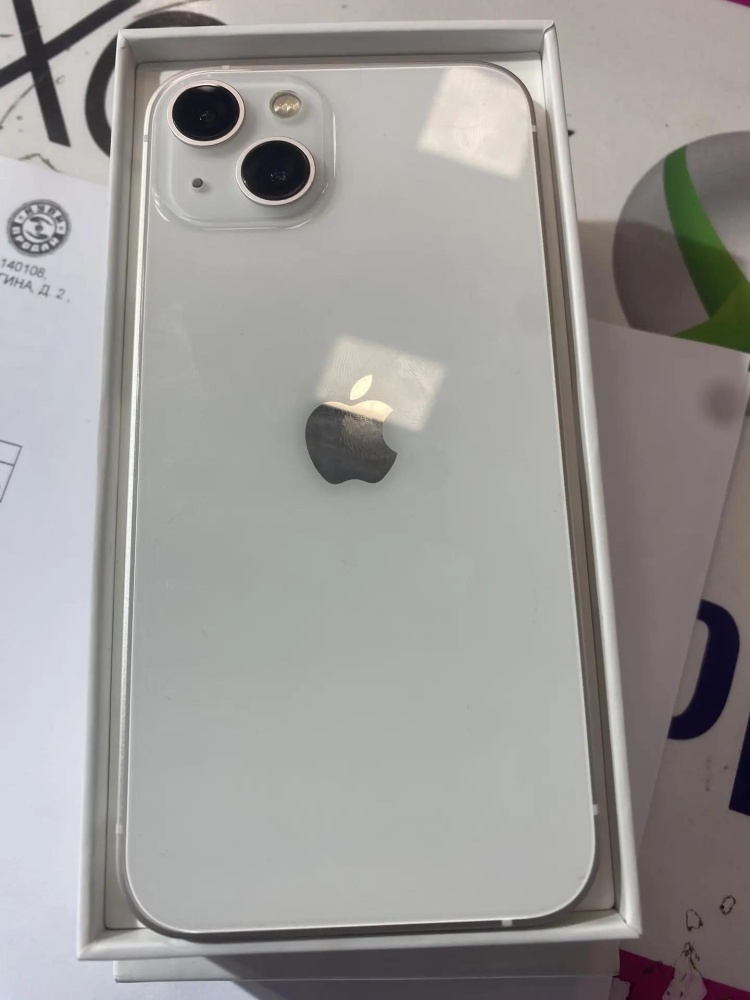 Смартфон iPhone 13 128 Gb