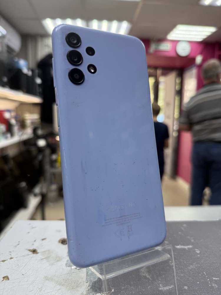 Смартфон Samsung A13 4/64