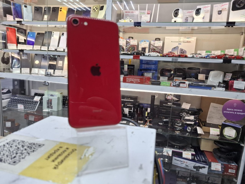 Смартфон iPhone SE 2020 64 Gb
