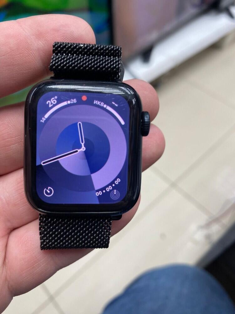 Часы Apple se