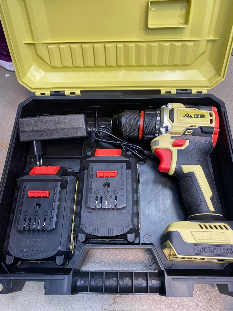 Шуруповерт TININ Жёлт 12V