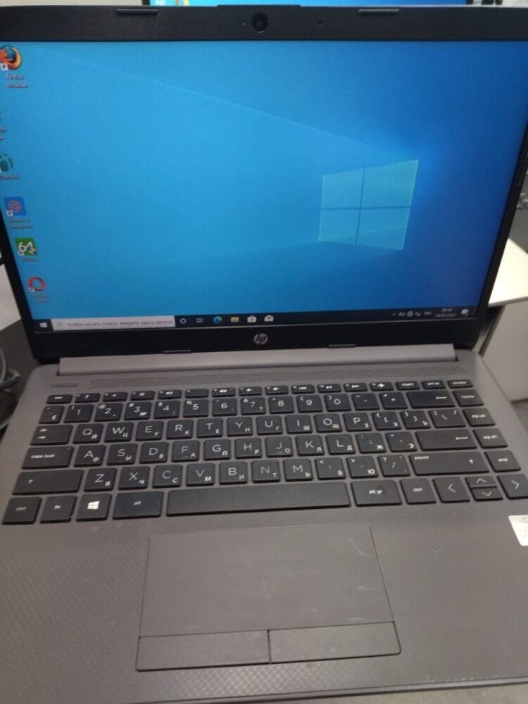 Ноутбук HP 240 Gb