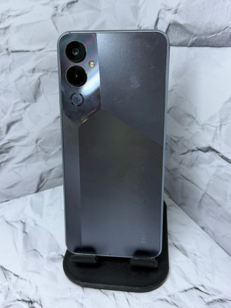 Мобильный телефон Tecno Spark Pova 4 8/128