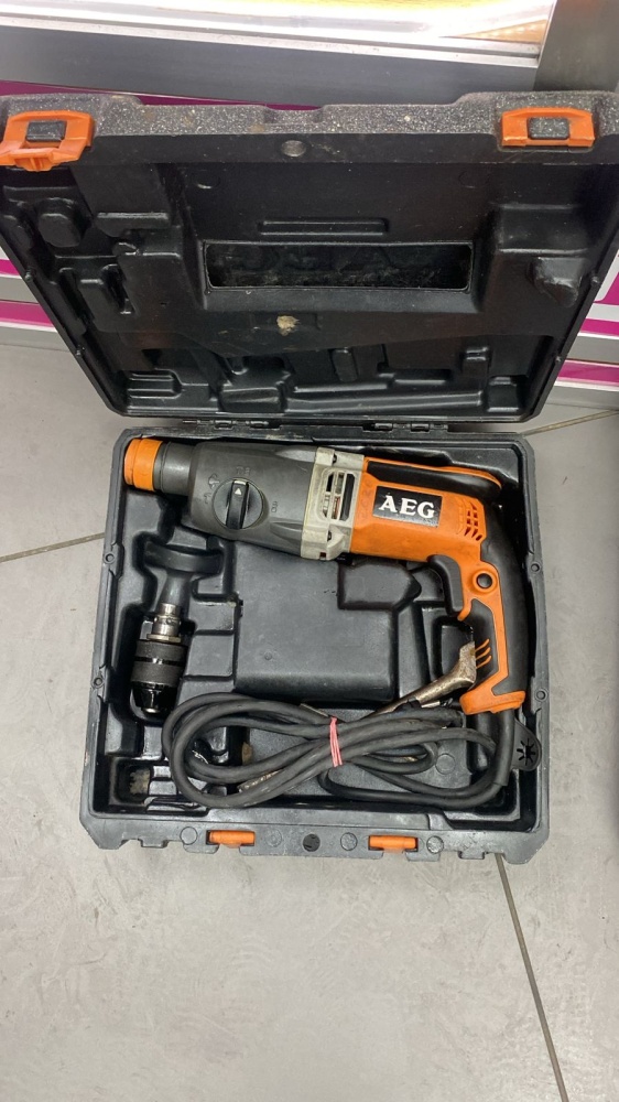 Перфоратор AEG KH 26 XE