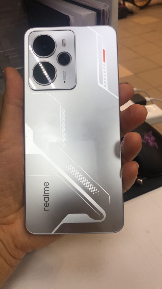 Смартфон Realme 14 5G