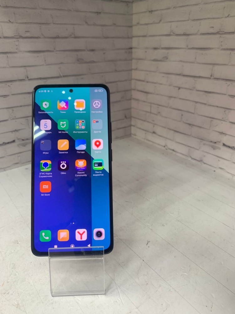 Смартфон Xiaomi Redmi note 13 8/128