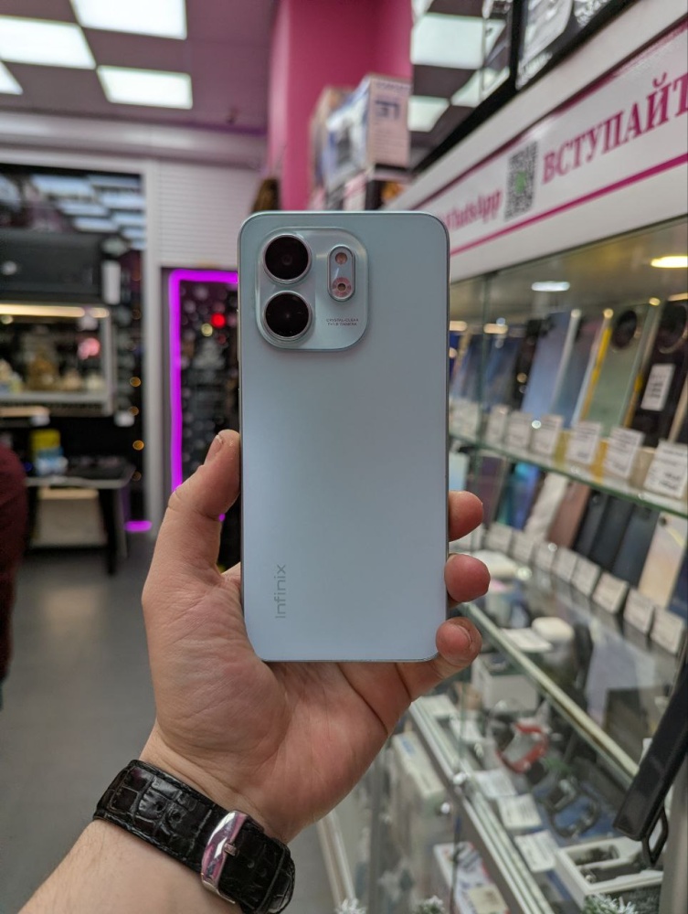 Мобильный телефон Infinix Smart 9 3/128gb