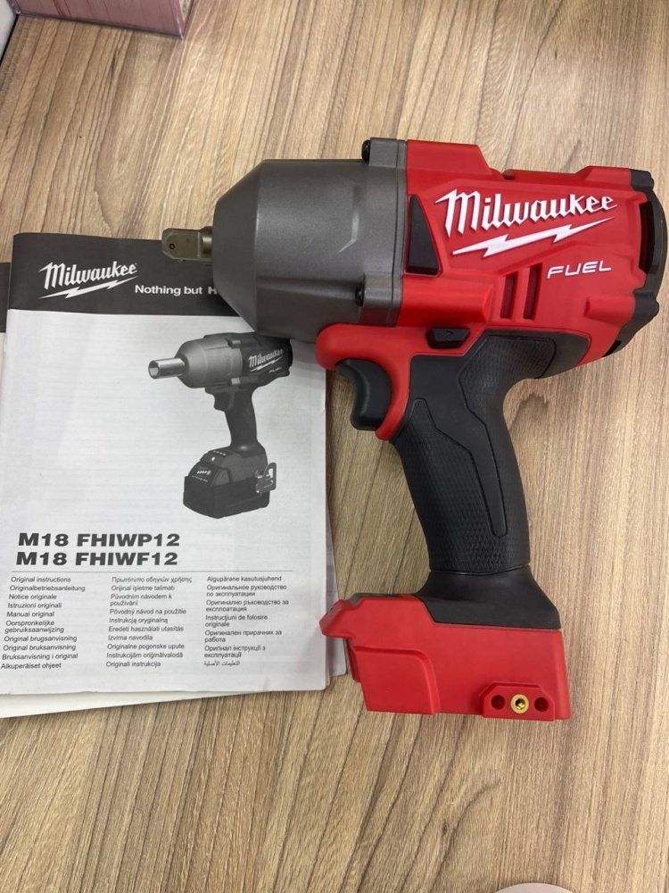 Гайковерт MILWAUKEE  m18 FHIWP12