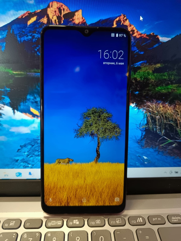 Мобильный телефон ZTE blade 20 smart