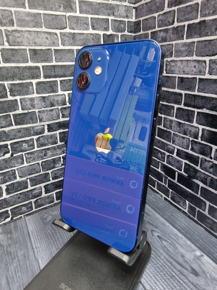 Смартфон iPhone 12 mini 64 Gb 75%