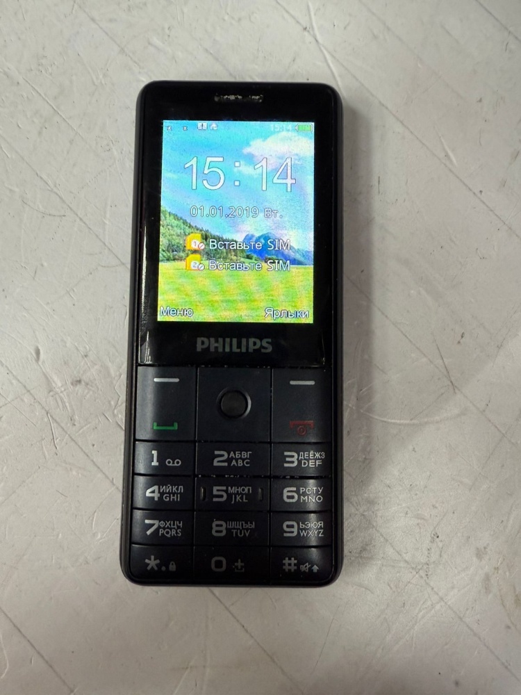 Мобильный телефон Philips