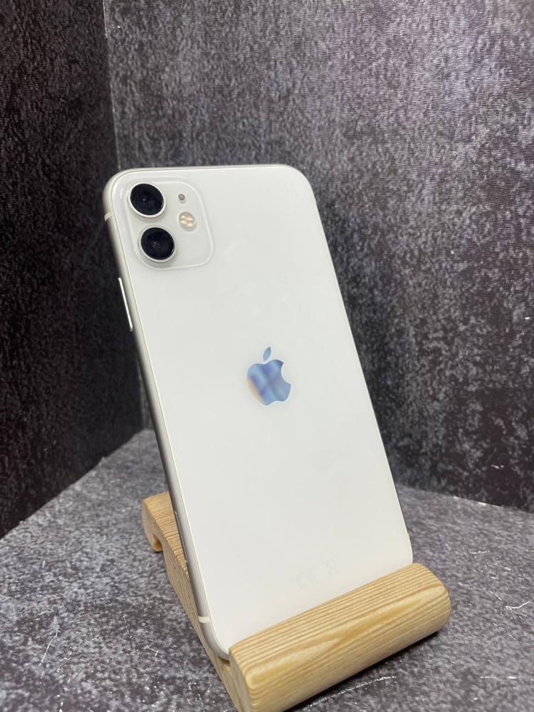 Смартфон iPhone 11 128 Gb