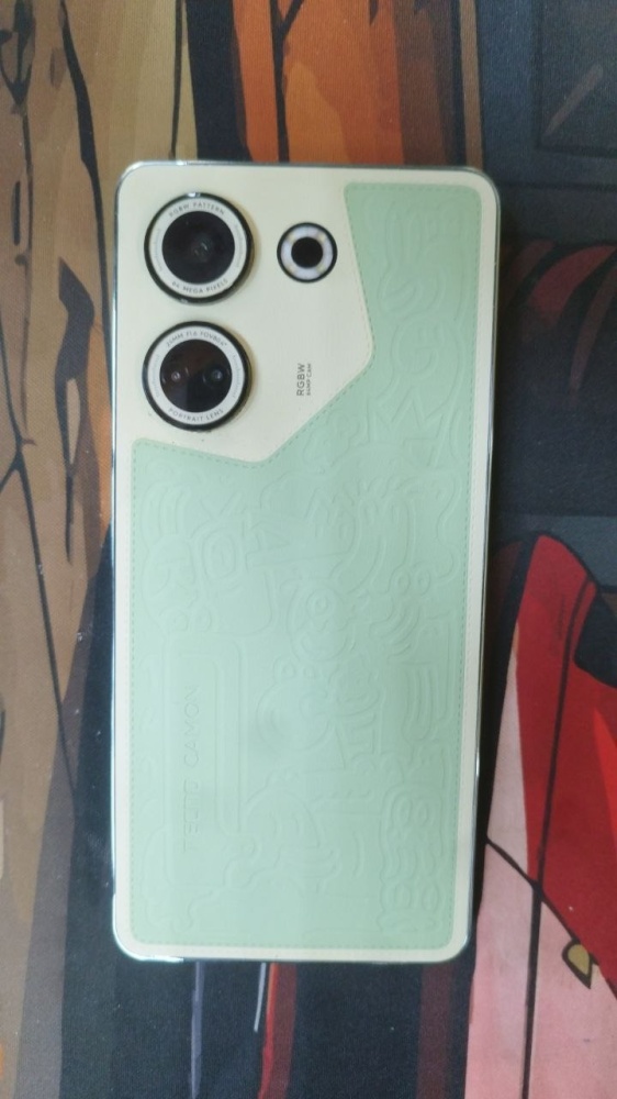 Мобильный телефон Tecno Camon 20 (8/256