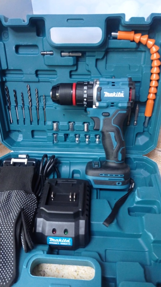 Шуруповерт MAKITA 24V (бесщеточный)