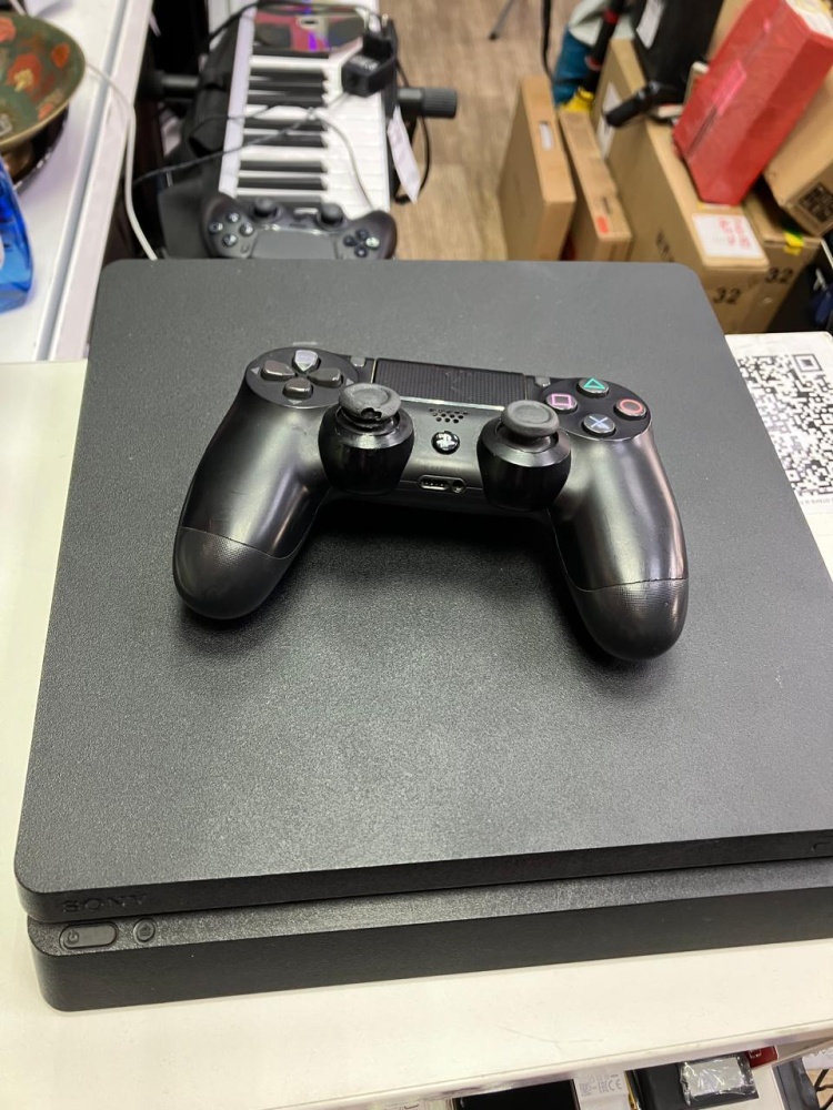 Игровая приставка Sony PlayStation 4 slim 1 TB
