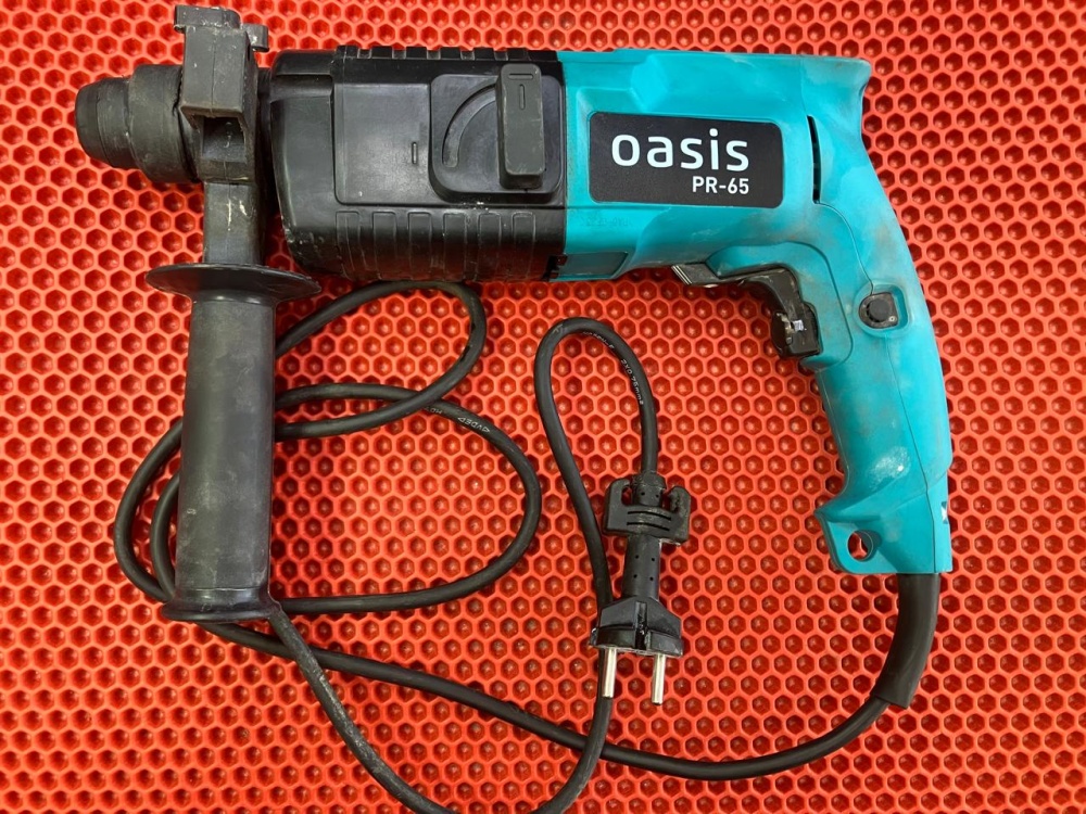 Перфоратор Oasis PR-65