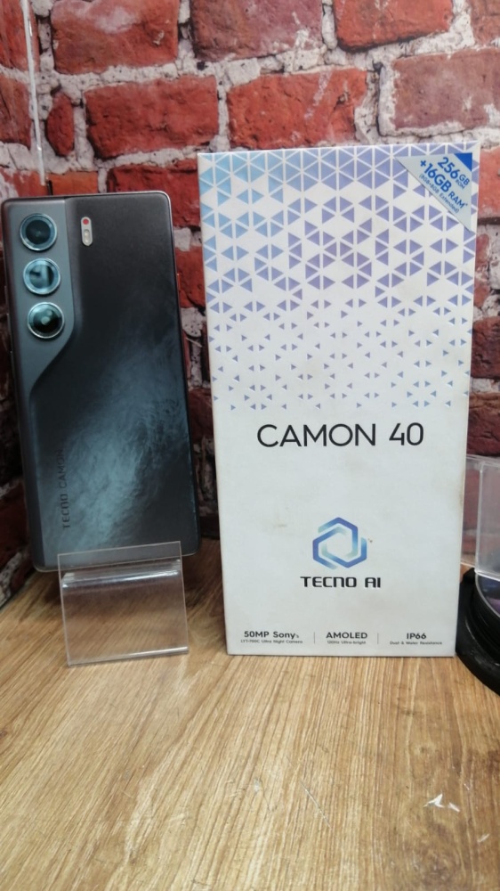 Мобильный телефон Tecno самон 40