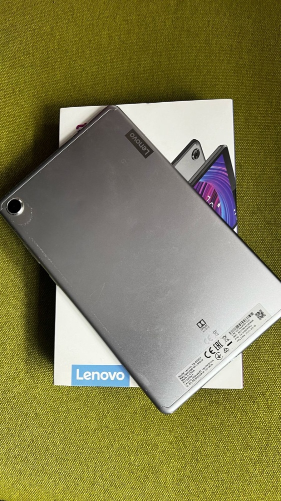 Планшет Lenovo tab m8 lte 32gb