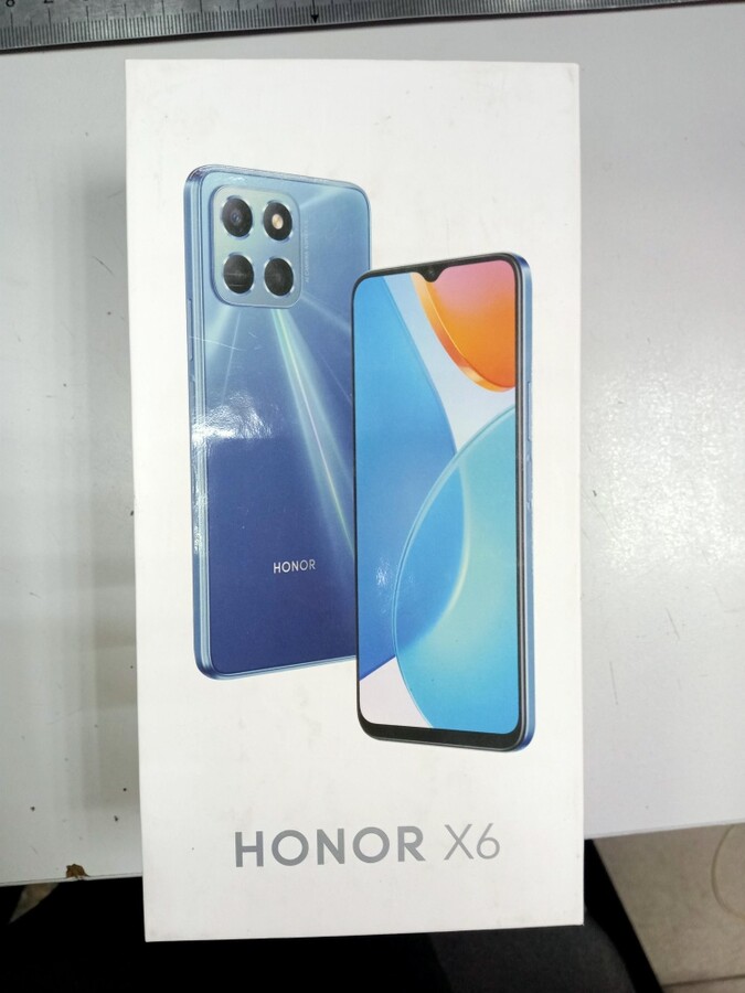 Смартфон Honor X6