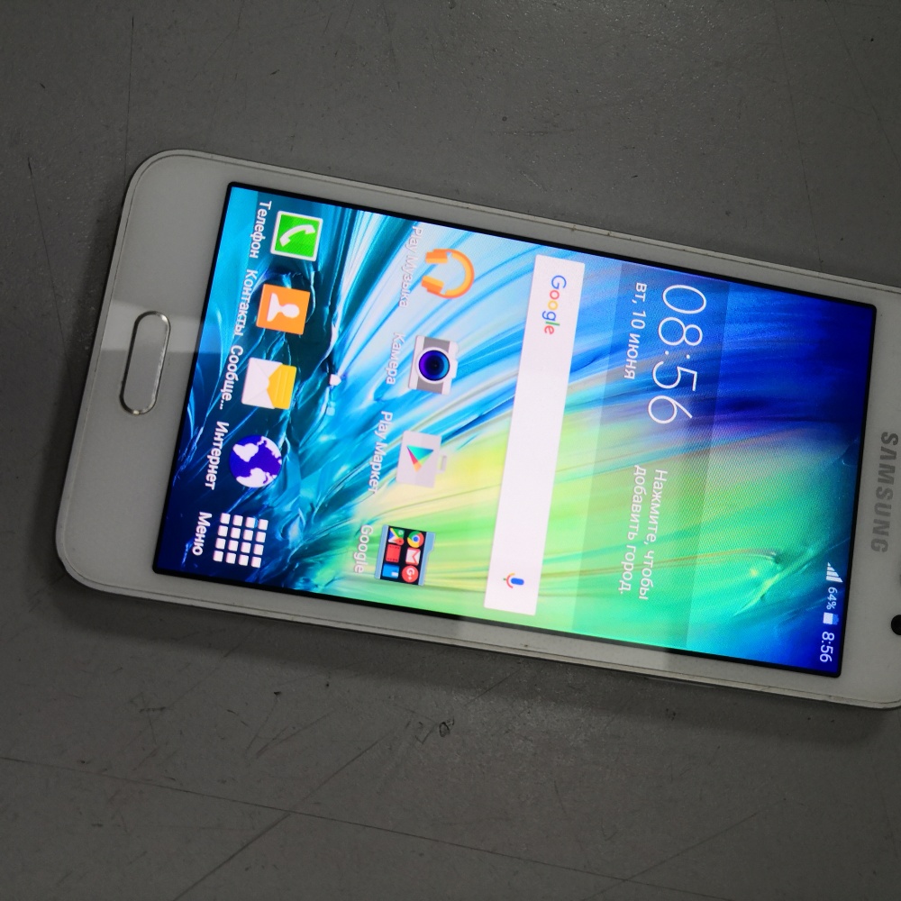Смартфон Samsung A3 2016 2/16