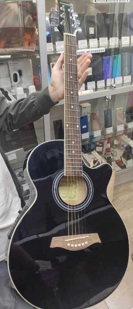 Гитара Martinez sw-024 hc/bk