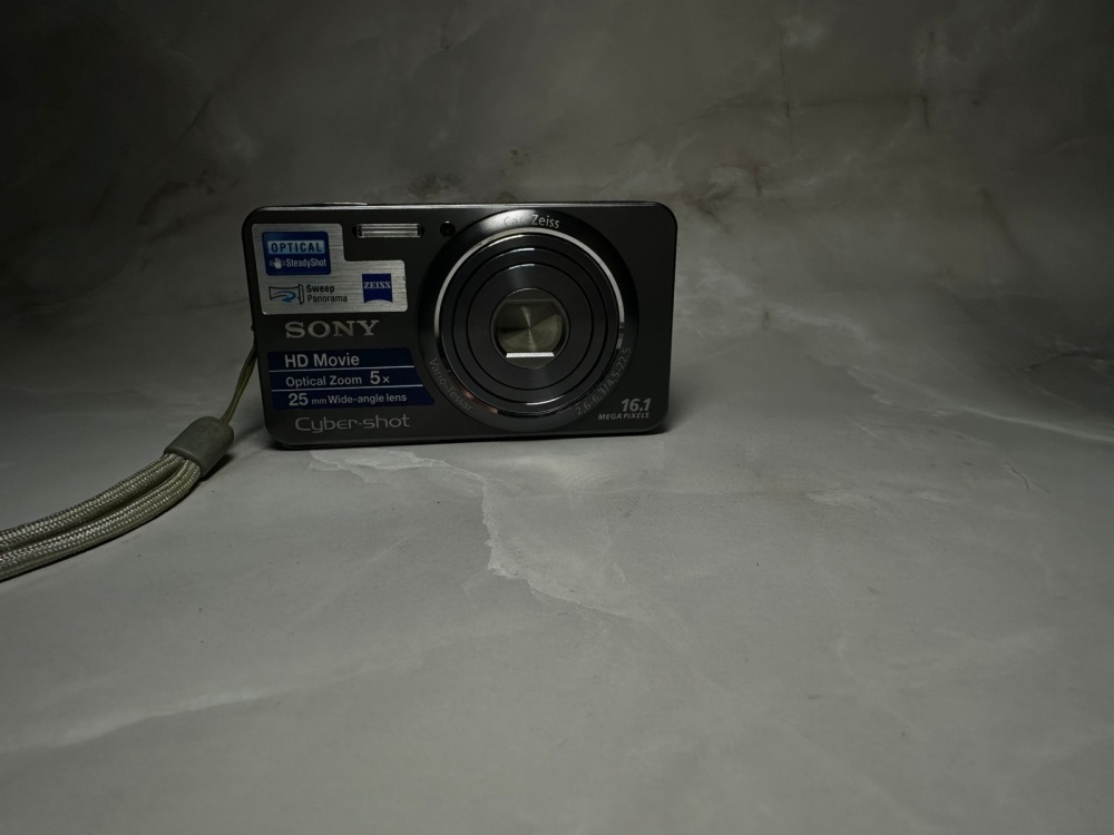 Фотоаппарат Sony DSC-W570