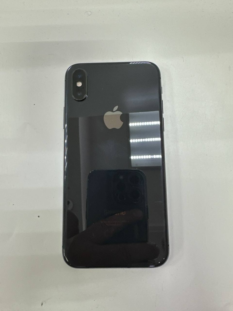 Смартфон iPhone X 64Gb